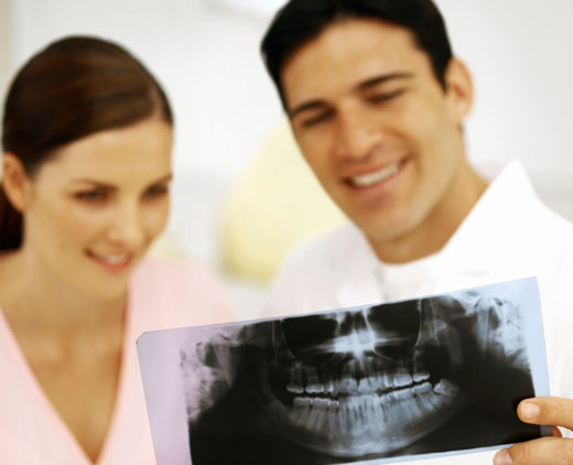 Zahnersatz und Zahnimplantate als Nonplusultra der Zahntechnik